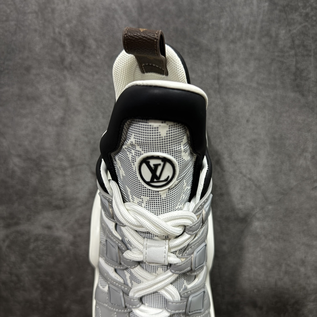 图片[8]-【YS纯原】广奢高端货Louis Vuitton 路易威登LV Archlight Sneakers系列 真皮拼色弓型拱桥底运动鞋 INS炸款 · 米兰走秀风 高奢质感 ✦ 高奢品牌走秀款 · 复古老爹＋舞蹈弓型轮廓 ✦ 升级原装5D礼盒＋全套原装配件 ✦ 支持NFC感应 · 直接跳转官网 ✦ 头层小牛皮革饰片 · 细节干净利落 ✦ 原厂网面＋真皮拼接 · 透气不闷脚 ✦ 独立开发 TPU回弹中底 · 轻量缓震 ✦ 组合 TPR耐磨大底 · 抓地稳、耐穿强 ✦ 超软皮内里＋柔软脚垫 · 上脚一秒舒适 尺码：35-39-选品中心