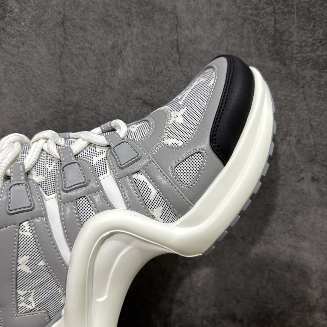 图片[6]-【YS纯原】广奢高端货Louis Vuitton 路易威登LV Archlight Sneakers系列 真皮拼色弓型拱桥底运动鞋 INS炸款 · 米兰走秀风 高奢质感 ✦ 高奢品牌走秀款 · 复古老爹＋舞蹈弓型轮廓 ✦ 升级原装5D礼盒＋全套原装配件 ✦ 支持NFC感应 · 直接跳转官网 ✦ 头层小牛皮革饰片 · 细节干净利落 ✦ 原厂网面＋真皮拼接 · 透气不闷脚 ✦ 独立开发 TPU回弹中底 · 轻量缓震 ✦ 组合 TPR耐磨大底 · 抓地稳、耐穿强 ✦ 超软皮内里＋柔软脚垫 · 上脚一秒舒适 尺码：35-39-选品中心