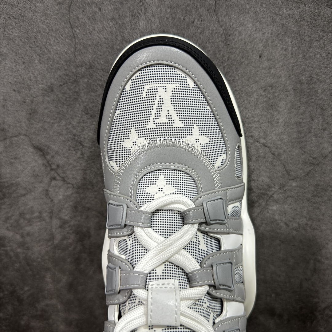 图片[5]-【YS纯原】广奢高端货Louis Vuitton 路易威登LV Archlight Sneakers系列 真皮拼色弓型拱桥底运动鞋 INS炸款 · 米兰走秀风 高奢质感 ✦ 高奢品牌走秀款 · 复古老爹＋舞蹈弓型轮廓 ✦ 升级原装5D礼盒＋全套原装配件 ✦ 支持NFC感应 · 直接跳转官网 ✦ 头层小牛皮革饰片 · 细节干净利落 ✦ 原厂网面＋真皮拼接 · 透气不闷脚 ✦ 独立开发 TPU回弹中底 · 轻量缓震 ✦ 组合 TPR耐磨大底 · 抓地稳、耐穿强 ✦ 超软皮内里＋柔软脚垫 · 上脚一秒舒适 尺码：35-39-选品中心