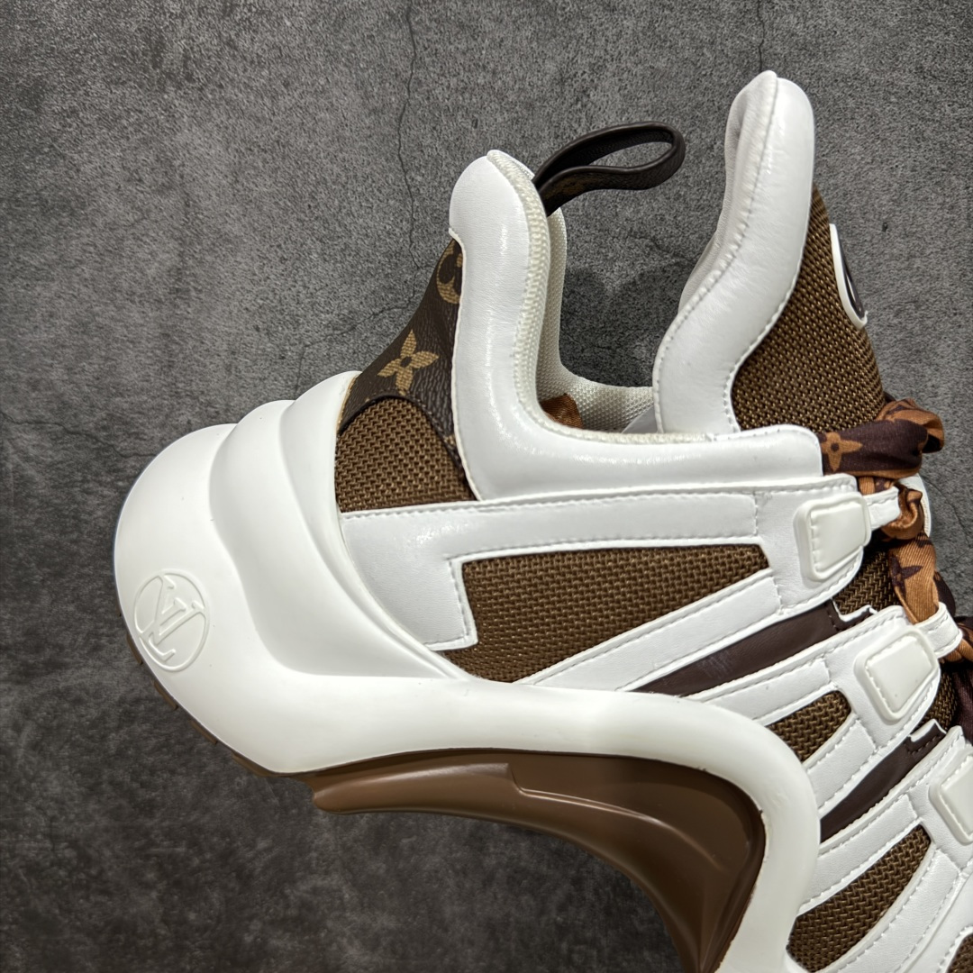 图片[7]-【YS纯原】广奢高端货Louis Vuitton 路易威登LV Archlight Sneakers系列 真皮拼色弓型拱桥底运动鞋 INS炸款 · 米兰走秀风 高奢质感 ✦ 高奢品牌走秀款 · 复古老爹＋舞蹈弓型轮廓 ✦ 升级原装5D礼盒＋全套原装配件 ✦ 支持NFC感应 · 直接跳转官网 ✦ 头层小牛皮革饰片 · 细节干净利落 ✦ 原厂网面＋真皮拼接 · 透气不闷脚 ✦ 独立开发 TPU回弹中底 · 轻量缓震 ✦ 组合 TPR耐磨大底 · 抓地稳、耐穿强 ✦ 超软皮内里＋柔软脚垫 · 上脚一秒舒适 尺码：35-39-选品中心