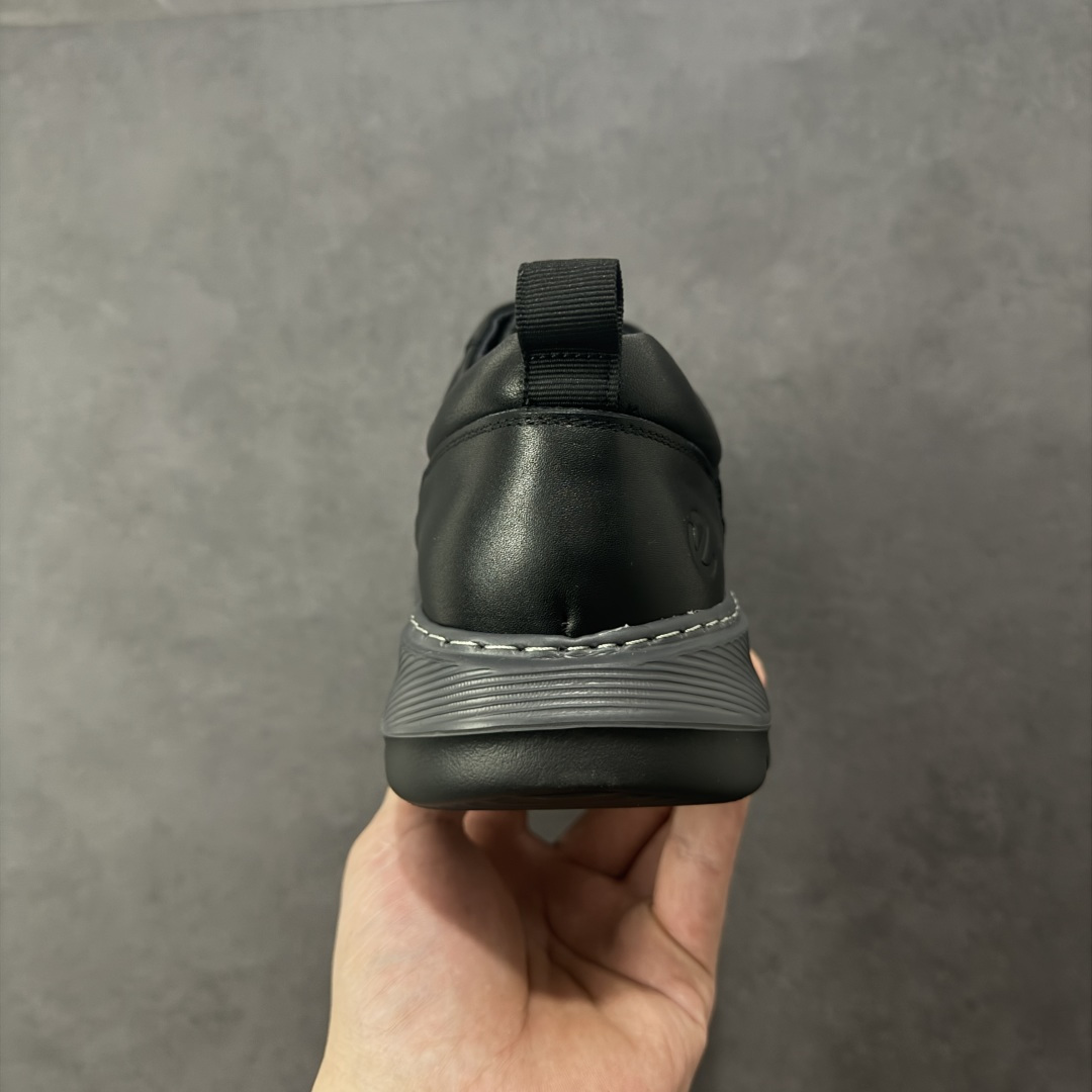 图片[4]-【公司级】ECCO爱步跑步鞋百搭舒适 秋冬新款厚底休闲运动鞋男鞋 灵动系列 黄景瑜同款 品质牛皮鞋面 轻盈柔韧 具有良好的透气性 细腻柔软 简约系带设计 可自由调节松紧 贴合脚型 PU泡沫橡胶大底 抓地力强 具有良好的防滑耐磨性 时尚简约 休闲百搭 货号： 875825 尺码：39 40 41 42 43 44 （皮鞋码）-选品中心