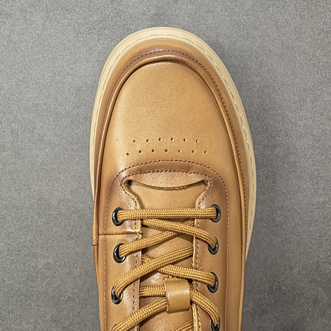 图片[8]-【公司级】ECCO爱步跑步鞋百搭舒适 秋冬新款厚底休闲运动鞋男鞋 灵动系列 黄景瑜同款 品质牛皮鞋面 轻盈柔韧 具有良好的透气性 细腻柔软 简约系带设计 可自由调节松紧 贴合脚型 PU泡沫橡胶大底 抓地力强 具有良好的防滑耐磨性 时尚简约 休闲百搭 货号： 875825 尺码：39 40 41 42 43 44 （皮鞋码）-选品中心