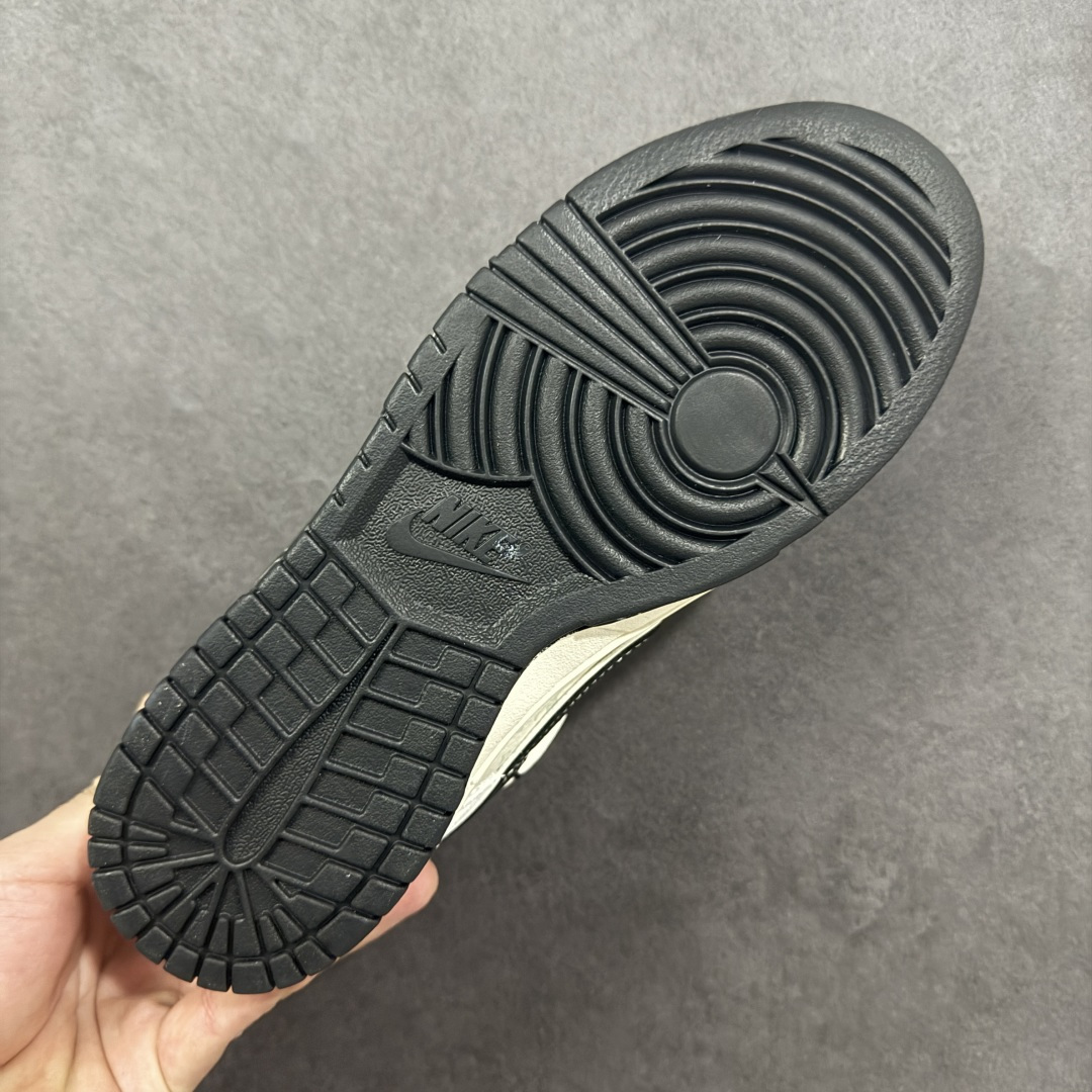 图片[9]-【定制版】Nike SB Dunk Low LV联名 荔纹勾抽绳 周年高端定制 低帮休闲板鞋 CX5050-Y53  #定制鞋盒 大厂纯原品质出货 超高清洁度 皮料切割干净无任何毛边 细节完美   尺码：36 36.5 37.5 38 38.5 39 40 40.5 41 42 42.5 43 44 44.5 45 编码：HXSB350360-选品中心