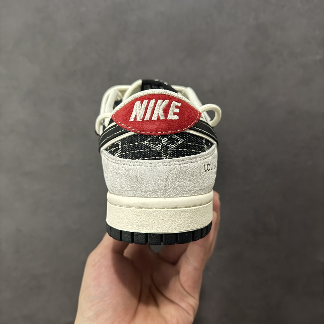 图片[4]-【定制版】Nike SB Dunk Low LV联名 荔纹勾抽绳 周年高端定制 低帮休闲板鞋 CX5050-Y53  #定制鞋盒 大厂纯原品质出货 超高清洁度 皮料切割干净无任何毛边 细节完美   尺码：36 36.5 37.5 38 38.5 39 40 40.5 41 42 42.5 43 44 44.5 45 编码：HXSB350360-选品中心
