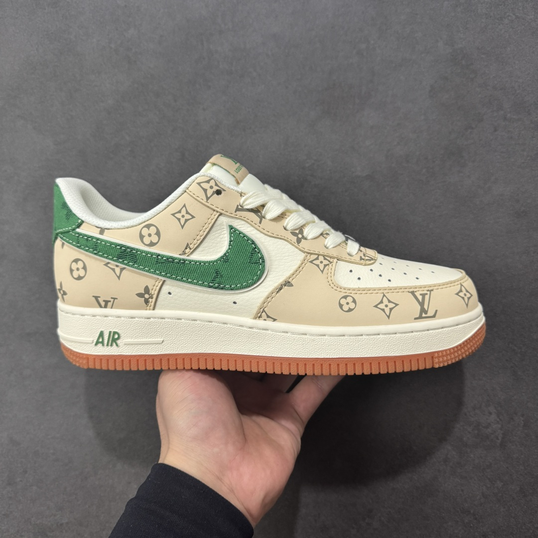 【定制版】NIke Air Force 1 \'07 Low “古驰联名——生胶绿勾”空军一号 低帮 运动鞋 休闲鞋 折边针车 工艺难度大 原楦头原纸板 原装鞋盒 定制五金配件 内置全掌气垫 原厂鞋底 货号:XS1958-627 尺码:36 36.5 37.5 38 38.5 39 40 40.5 41 42 42.5 43 44 44.5 45 编码:HXSA310320-选品中心