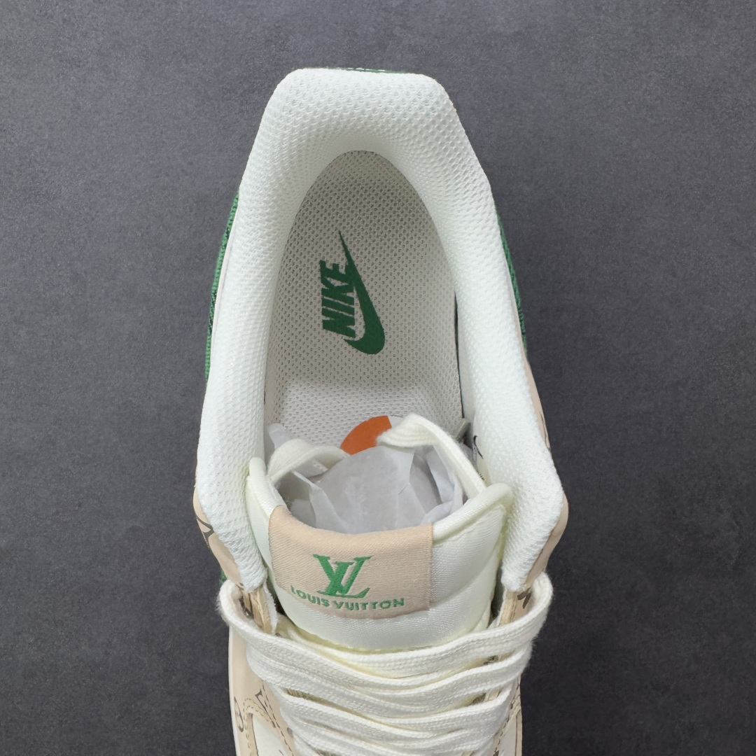 图片[7]-【定制版】NIke Air Force 1 \’07 Low “古驰联名——生胶绿勾”空军一号 低帮 运动鞋 休闲鞋 折边针车 工艺难度大 原楦头原纸板 原装鞋盒 定制五金配件 内置全掌气垫 原厂鞋底 货号：XS1958-627 尺码：36 36.5 37.5 38 38.5 39 40 40.5 41 42 42.5 43 44 44.5 45 编码：HXSA310320-选品中心