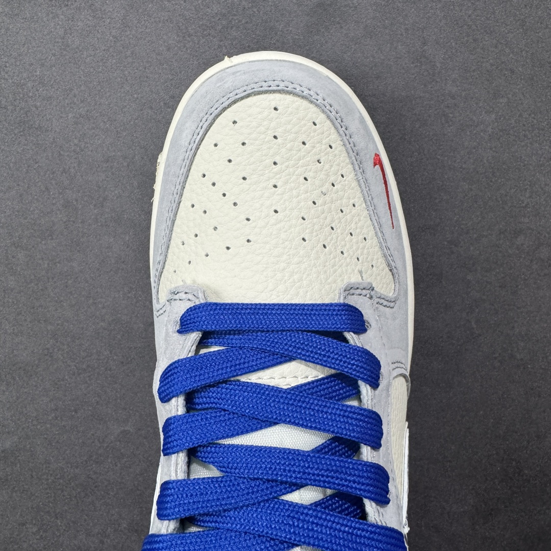 图片[8]-【定制版】NK SB Dunk Low “Superme联名——灰蓝麂皮” 高端定制 低帮休闲板鞋 定制鞋盒 大厂纯原品质出货 超高清洁度 皮料切割干净无任何毛边 细节完美 货号：DD1988-009 尺码： 36 36.5 37.5 38 38.5 39 40 40.5 41 42 42.5 43 44 44.5 45 编码：HXSB330340-选品中心