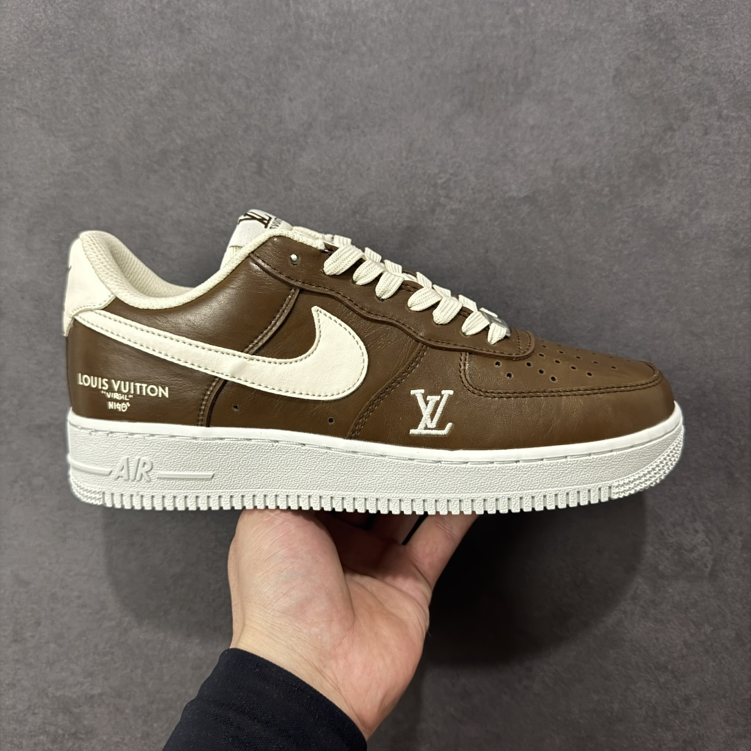 【定制版】Nike Air Force 1\'07 Low 联名 焦糖拿铁 空军低帮休闲板鞋 NH0601-587 #原楦头原纸板 高端定制鞋盒 原厂鞋底 超高清洁度 细节完美 尺码:36 36.5 37.5 38 38.5 39 40 40.5 41 42 42.5 43 44 44.5 45 编码:HXSB310320-选品中心