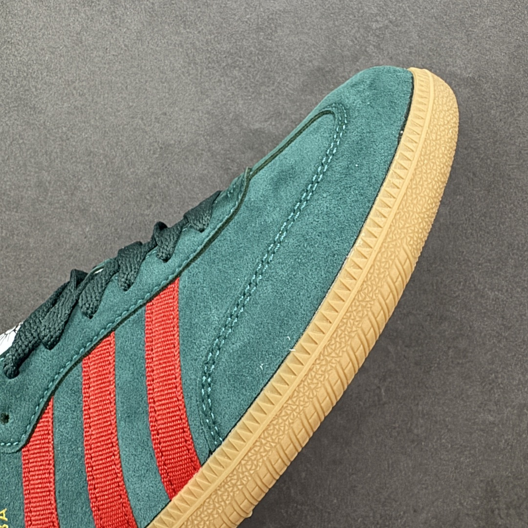 图片[5]-【公司级】Adidas三叶草SAMBA OG 休闲板鞋 性价比天花板 该鞋款鞋面采用多种材料拼接(缝/车线) Superstar系列又备受众多滑板爱好者的青睐 这款Superstar经典鞋 沿用50年来的贝壳鞋头样式 继往开来 采用皮革鞋面和浑厚全包大底设计 烫金徽标伴你在滑板上留下“流星”般绚丽的轨迹 货号： IH6829 尺码： 36 36.5 37.5 38 38.5 39 40 40.5 41 42 42.5 43 44 44.5 45 编码：YQA170180-选品中心