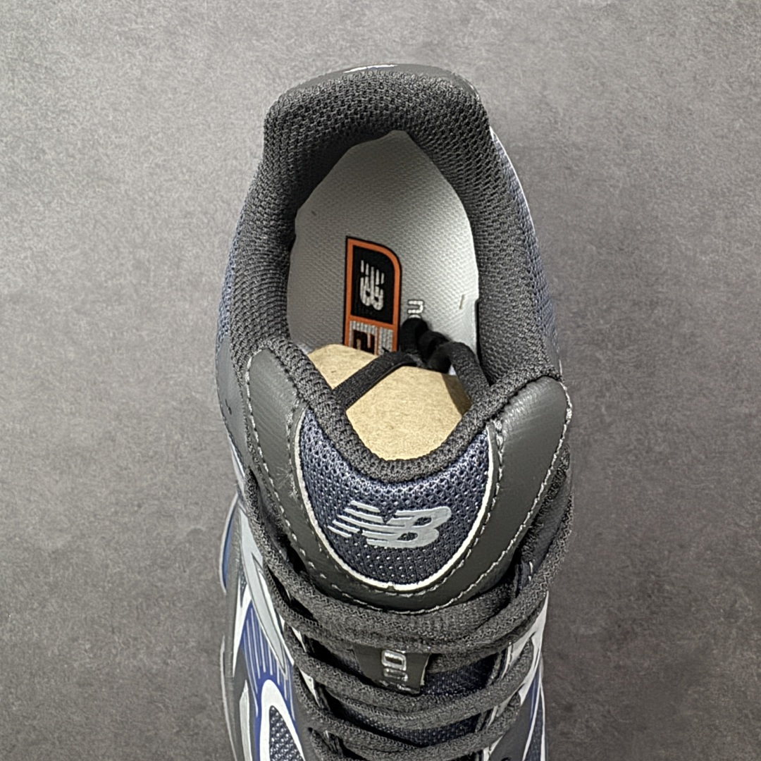 图片[7]-【公司级】New Balance NB2000舒适百搭防滑耐磨 低帮 休闲跑步鞋男女同款，2000款通过无缝流线型鞋面轮廓无疑偏向于前者，通过现代结构实现标志性的分层外观。然而，鞋舌和系带坚持经典的设置，使其保持了一点复古跑步者的美感。中底缓冲单元是争论的话题。侧面有五个不同的ABZORB缓冲垫，每个都有水平折痕，用于弯曲。内侧重复了五吊舱设置，并带有一个暴露的中足板。后跟缓冲在后跟处一分为二，类似于9060的平台的布置方式。 货号：U200015V 尺码：36-46（半）-选品中心