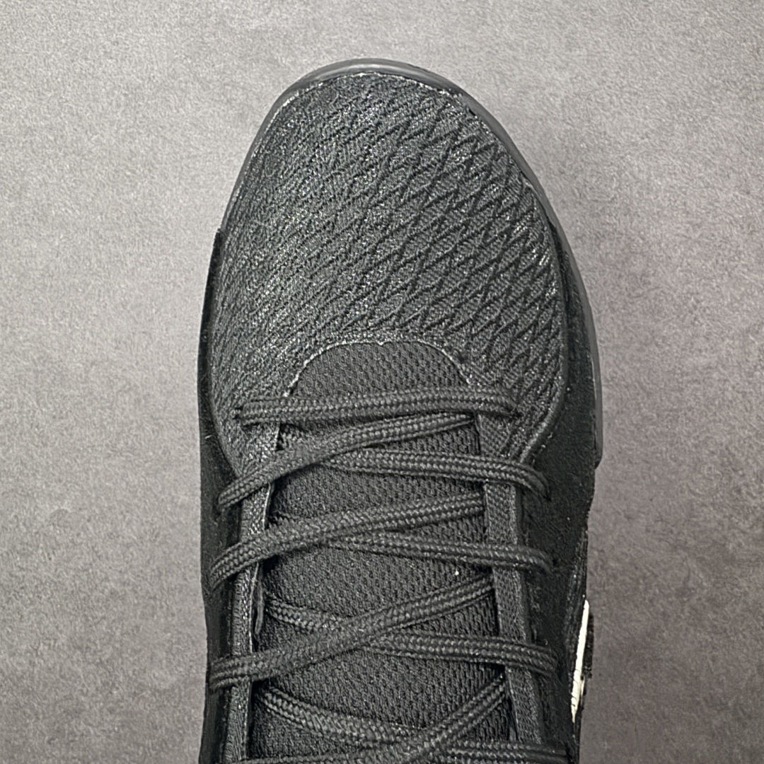 图片[8]-【公司级】Nk Sabrina 2 ”Court Vision“ 萨布丽娜·约内斯库 签名款 实战系列篮球鞋  #鞋款搭载 Cushlon 泡绵帮助保持充沛活力。Air Zoom 缓震配置缔造出众回弹效果，外底抓地设计助你展现出色比赛表现。耐穿橡胶外底，提供强劲抓地力。 货号：IB7941-001  尺码：36 37 38 39 40 40.5 41 42 42.5 43 44 44.5 45 46-选品中心