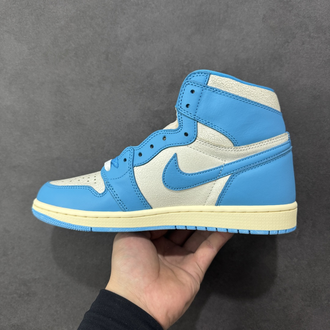 图片[2]-【DG纯原特价】Air Jordan 1 \” University Blue \” AJ1乔1高帮文化篮球鞋 DZ5485-402 全新订单出货 高端零售平台外贸专供品质 行业第一梯队大厂出品 原鞋原厂皮料开发打造 完美低趴后仰鞋头 鞋盒钢印 美金外标 原厂竖纹防尘包装纸 整体楦型完美呈现 最大限度还原公司正品 尺码：36-47.5 编码：JNB290300-选品中心