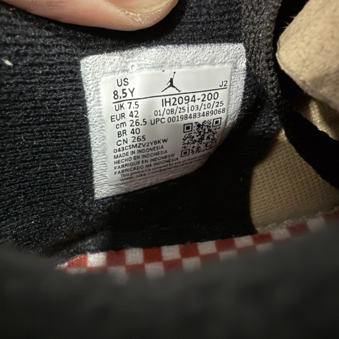 图片[9]-【纯原F版】Air Jordan AJ4 Retro 卡其黑 工厂全新出货 全新品质 原来的货都没了 懂得都懂 原楦原纸板同源开发 完美呈现乔4的版型 内侧正确双色网格 还原细节 正确气垫颜色 正确网格工艺 正确拉帮工艺 全鞋原装材料制作 原档案原模具打造 货号：IH2094 200 尺码：36-48.5-选品中心