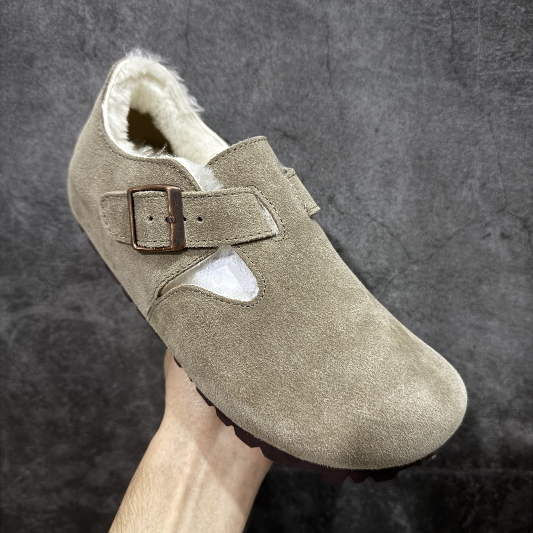 图片[3]-【纯原H版】Birkenstock\\t 勃肯/博肯软木软底全包 半拖 羊毛一体拖鞋 十年ZP代工厂老师傅工艺 纯手工打造原汁原味博肯 市场最强版 没有之一 鞋面设计：选用陸丰A级进口羊皮毛，质地细腻，手感丰满；尺寸间障均匀，柔软，深度保暖；吸湿，进气，排汗 鞋子内里：化质澳洲羔羊皮分子结构可将水蒸气吸进多孔构体中，吸湿性好，透气性极住，保持脚底干爽 鞋底设计：型模EVA极富弹性，加持胎面设计，升级版独家私模，柔软回弹性好，耐折耐磨，防滑防踢 尺码： 35 36 37 38 39 40 41 42 43 44 45-选品中心