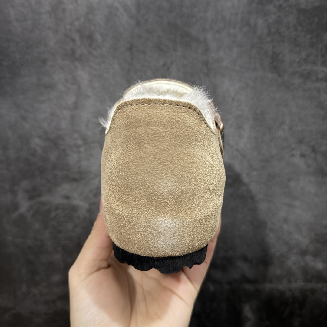 图片[4]-【纯原H版】Birkenstock\\t 勃肯/博肯软木软底全包 半拖 羊毛一体拖鞋 十年ZP代工厂老师傅工艺 纯手工打造原汁原味博肯 市场最强版 没有之一 鞋面设计：选用陸丰A级进口羊皮毛，质地细腻，手感丰满；尺寸间障均匀，柔软，深度保暖；吸湿，进气，排汗 鞋子内里：化质澳洲羔羊皮分子结构可将水蒸气吸进多孔构体中，吸湿性好，透气性极住，保持脚底干爽 鞋底设计：型模EVA极富弹性，加持胎面设计，升级版独家私模，柔软回弹性好，耐折耐磨，防滑防踢 尺码： 35 36 37 38 39 40 41 42 43 44 45-选品中心