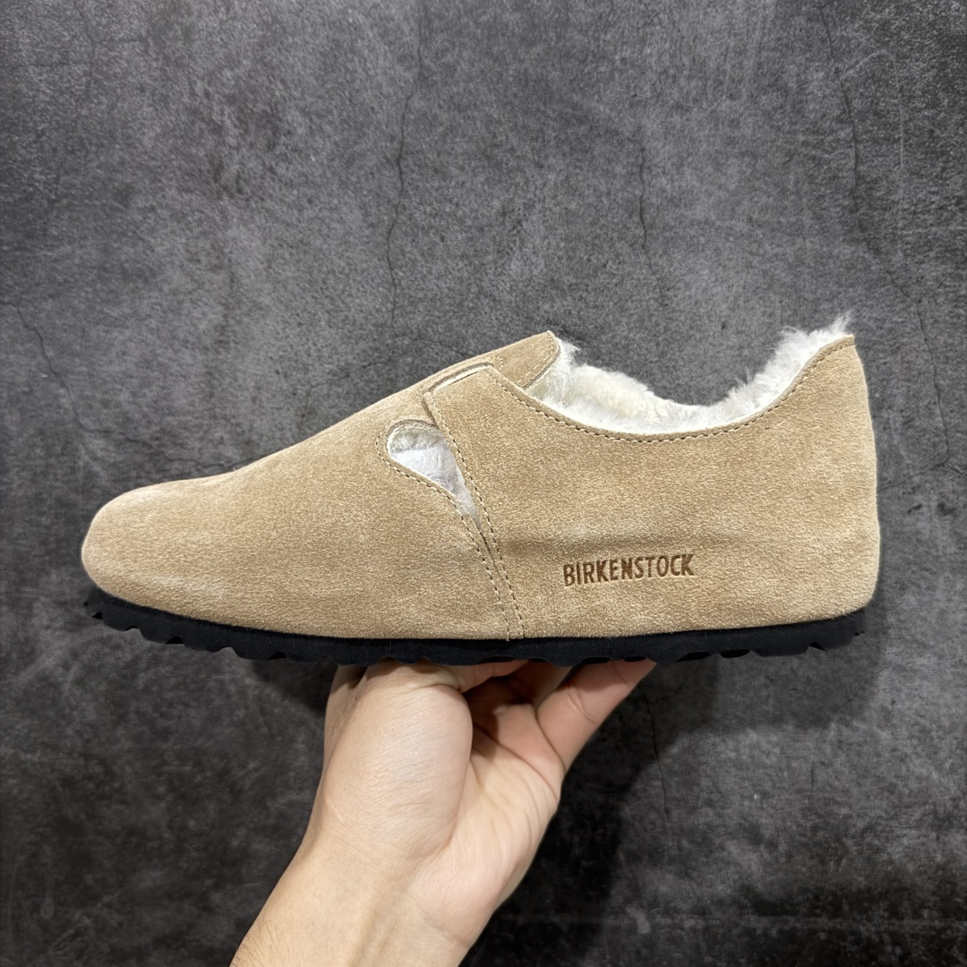 图片[2]-【纯原H版】Birkenstock\\t 勃肯/博肯软木软底全包 半拖 羊毛一体拖鞋 十年ZP代工厂老师傅工艺 纯手工打造原汁原味博肯 市场最强版 没有之一 鞋面设计：选用陸丰A级进口羊皮毛，质地细腻，手感丰满；尺寸间障均匀，柔软，深度保暖；吸湿，进气，排汗 鞋子内里：化质澳洲羔羊皮分子结构可将水蒸气吸进多孔构体中，吸湿性好，透气性极住，保持脚底干爽 鞋底设计：型模EVA极富弹性，加持胎面设计，升级版独家私模，柔软回弹性好，耐折耐磨，防滑防踢 尺码： 35 36 37 38 39 40 41 42 43 44 45-选品中心