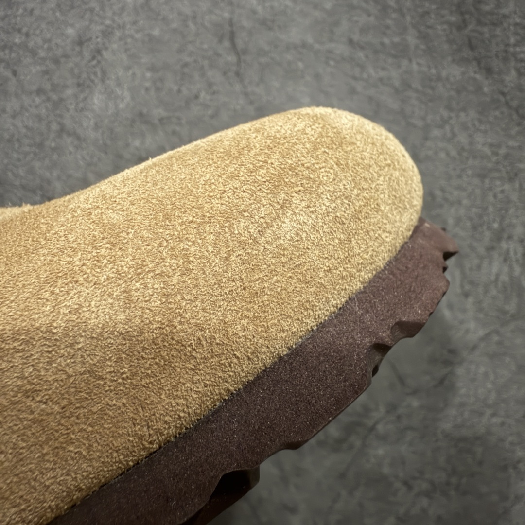 图片[3]-【纯原H版】Birkenstock\\t 勃肯/博肯软木软底全包 半拖 羊毛一体拖鞋 十年ZP代工厂老师傅工艺 纯手工打造原汁原味博肯 市场最强版 没有之一 鞋面设计：选用陸丰A级进口羊皮毛，质地细腻，手感丰满；尺寸间障均匀，柔软，深度保暖；吸湿，进气，排汗 鞋子内里：化质澳洲羔羊皮分子结构可将水蒸气吸进多孔构体中，吸湿性好，透气性极住，保持脚底干爽 鞋底设计：型模EVA极富弹性，加持胎面设计，升级版独家私模，柔软回弹性好，耐折耐磨，防滑防踢 尺码： 35 36 37 38 39 40 41 42 43 44 45-选品中心