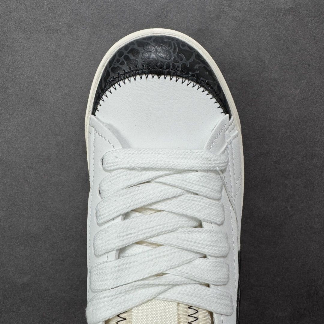 图片[8]-【公司级】Nike Blazer low 77 JUMBO 马年限定开括者大勾低帮休闲板鞋 鞋领采用弹性织物材质打造，方便穿脱的同时，带来舒适的穿着体验。鞋侧巨型大勾，让整双鞋极具复古质感。鞋底采用锯齿状设计，增强抓地力和耐久度 货号：DN2158-102 尺码：36-45-选品中心