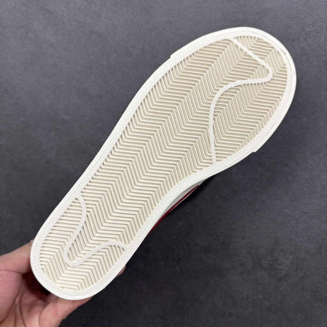 图片[9]-【公司级】Nike Blazer low 77 JUMBO 马年限定开括者大勾低帮休闲板鞋 鞋领采用弹性织物材质打造，方便穿脱的同时，带来舒适的穿着体验。鞋侧巨型大勾，让整双鞋极具复古质感。鞋底采用锯齿状设计，增强抓地力和耐久度 货号：DN2158-103 尺码：36-45-选品中心