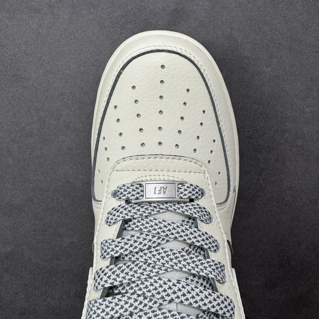 图片[8]-【定制版】NIke Air Force 1 \’07 Low “北面联名-米灰网格”空军一号 低帮 运动鞋 休闲鞋 折边针车 工艺难度大 原楦头原纸板 原装鞋盒 定制五金配件 内置全掌气垫 原厂鞋底 货号：JP8028-058 尺码：36 36.5 37.5 38 38.5 39 40 40.5 41 42 42.5 43 44 44.5 45-选品中心