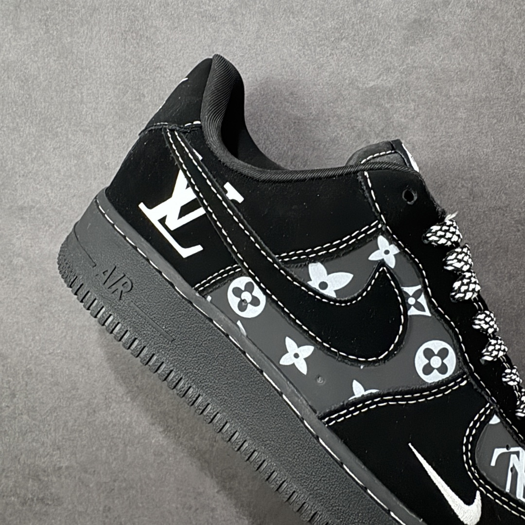 图片[6]-【定制版】NIke Air Force 1 \’07 Low “LV联名——灰黑印花”空军一号 低帮 运动鞋 休闲鞋 折边针车 工艺难度大 原楦头原纸板 原装鞋盒 定制五金配件 内置全掌气垫 原厂鞋底 货号：XL1979-126 尺码：36 36.5 37.5 38 38.5 39 40 40.5 41 42 42.5 43 44 44.5 45 编码：HXSA310320-选品中心