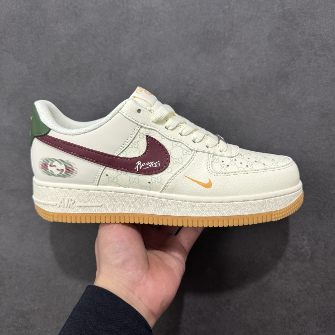 【定制版】Nk Air Force 1\'07 Low GL联名款空军一号低帮休闲板鞋 XS1958-624  #原楦头原纸板 原装鞋盒 定制五金配件 内置全掌气垫 原厂鞋底   尺码：36 36.5 37.5 38 38.5 39 40 40.5 41 42 42.5 43 44 44.5 45 编码：GLB310320-选品中心