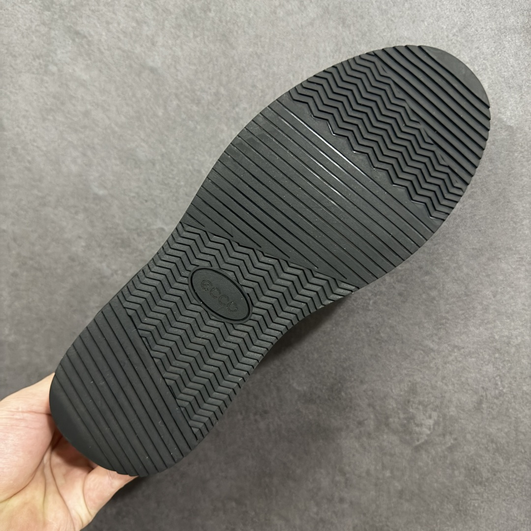 图片[9]-【广东纯原版本】Ecco 爱步 正装休闲系列男士套脚鞋 #版型简约大气耐看 精选头层小牛皮 皮面超软 纹理清晰 细腻 质感强 穿着舒适 档次高 便捷鞋带 套脚即穿 橡胶软底 天然橡胶 抗震防滑 耐磨耐折 轻便舒适 车线加固 软底软面 脚感一流真材实料 免检品质 质量保证 货号：583208-01003 尺码：38 39 40 41 42 43 44 皮鞋码-选品中心