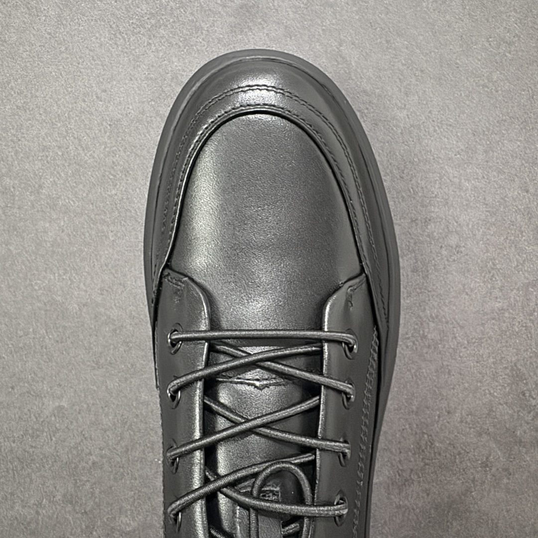 图片[8]-【广东纯原版本】Ecco 爱步 正装休闲系列男士套脚鞋 #版型简约大气耐看 精选头层小牛皮 皮面超软 纹理清晰 细腻 质感强 穿着舒适 档次高 便捷鞋带 套脚即穿 橡胶软底 天然橡胶 抗震防滑 耐磨耐折 轻便舒适 车线加固 软底软面 脚感一流真材实料 免检品质 质量保证 货号：583208-01001 尺码：38 39 40 41 42 43 44 皮鞋码-选品中心