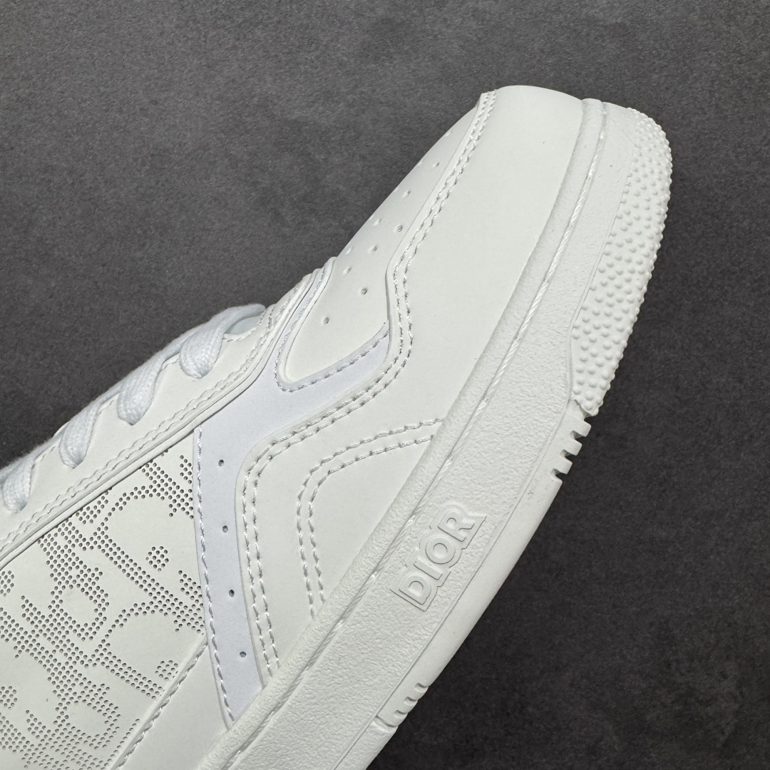 图片[5]-【YH版本】DIOR B27 Low \’Dior Oblique Galaxy 迪奥 低帮 黑色 牛皮织物徽标印花低邦休闲板鞋 这款B27低帮运动鞋是该系列新品，延续Dior的经典款式。采用灰色光滑牛皮革精心制作，侧面饰以米色和黑色Obliquex印花镶片；\”CD Lcons\”造型的鞋带孔眼巧妙精致，双色橡胶鞋底、后侧鞋口和鞋跟处均带有品牌标志性细节，提升格调。时尚百搭，可为各式造型增光添彩。 货号：3SN272ZIR16536 尺码：38 39 40 41 42 43 44 45 46 编码：XSB270280-选品中心