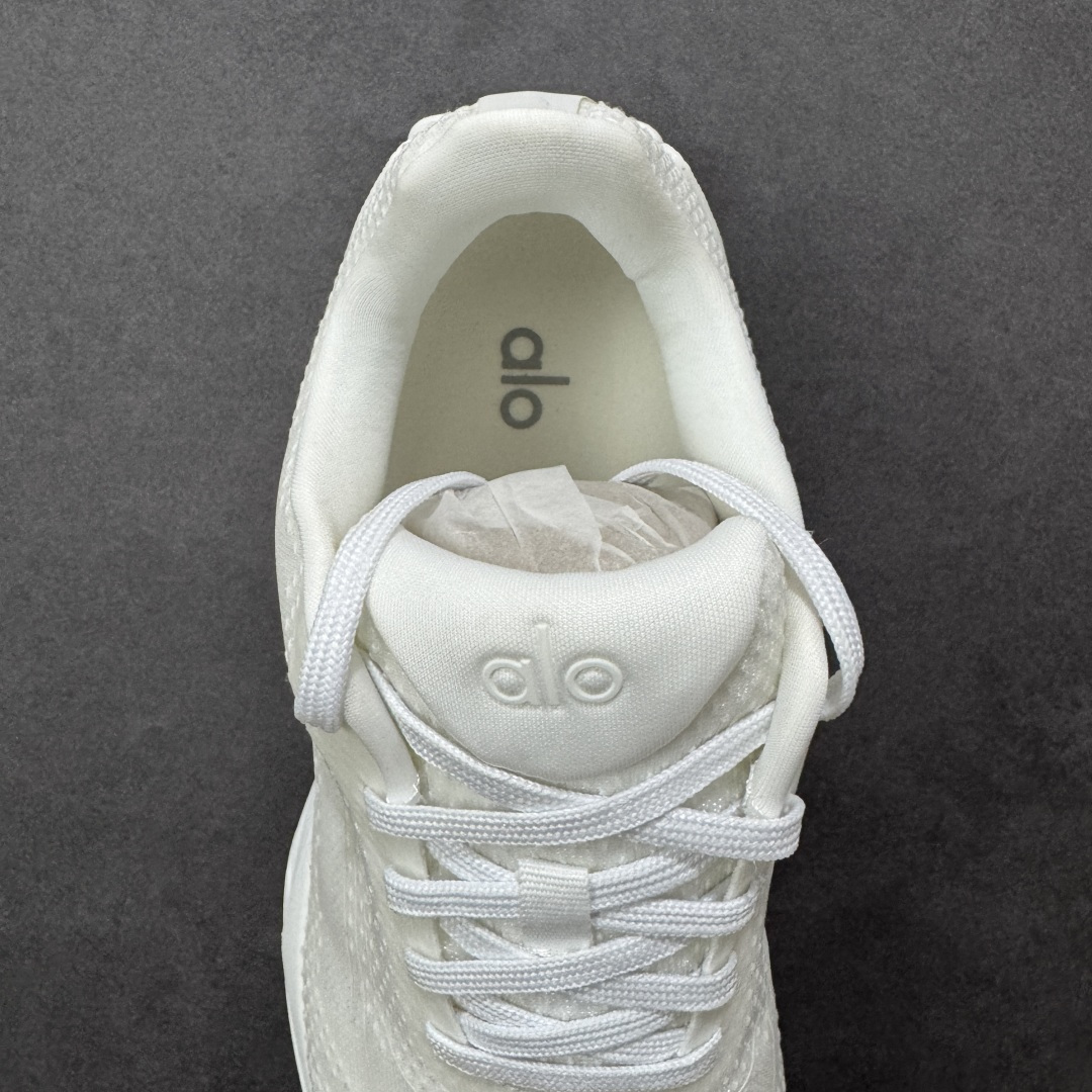 图片[7]-【纯原特价】Alo Yoga Alo Runner 舒适百搭 网布减震透气支撑耐磨低帮 休闲城市通勤训练跑步鞋 货号： A0590U 尺码： 36-45-选品中心