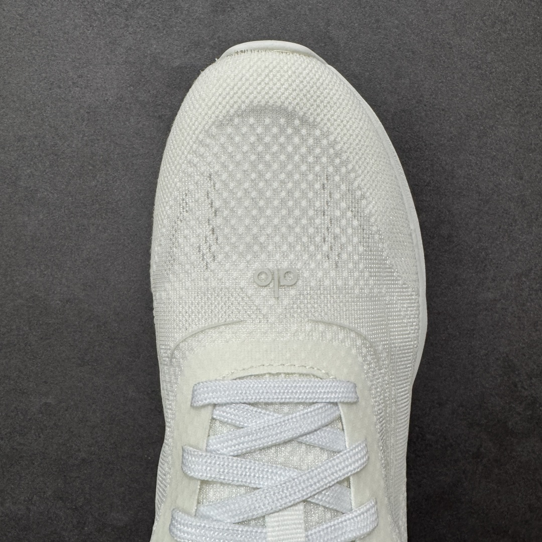 图片[8]-【纯原特价】Alo Yoga Alo Runner 舒适百搭 网布减震透气支撑耐磨低帮 休闲城市通勤训练跑步鞋 货号： A0590U 尺码： 36-45-选品中心