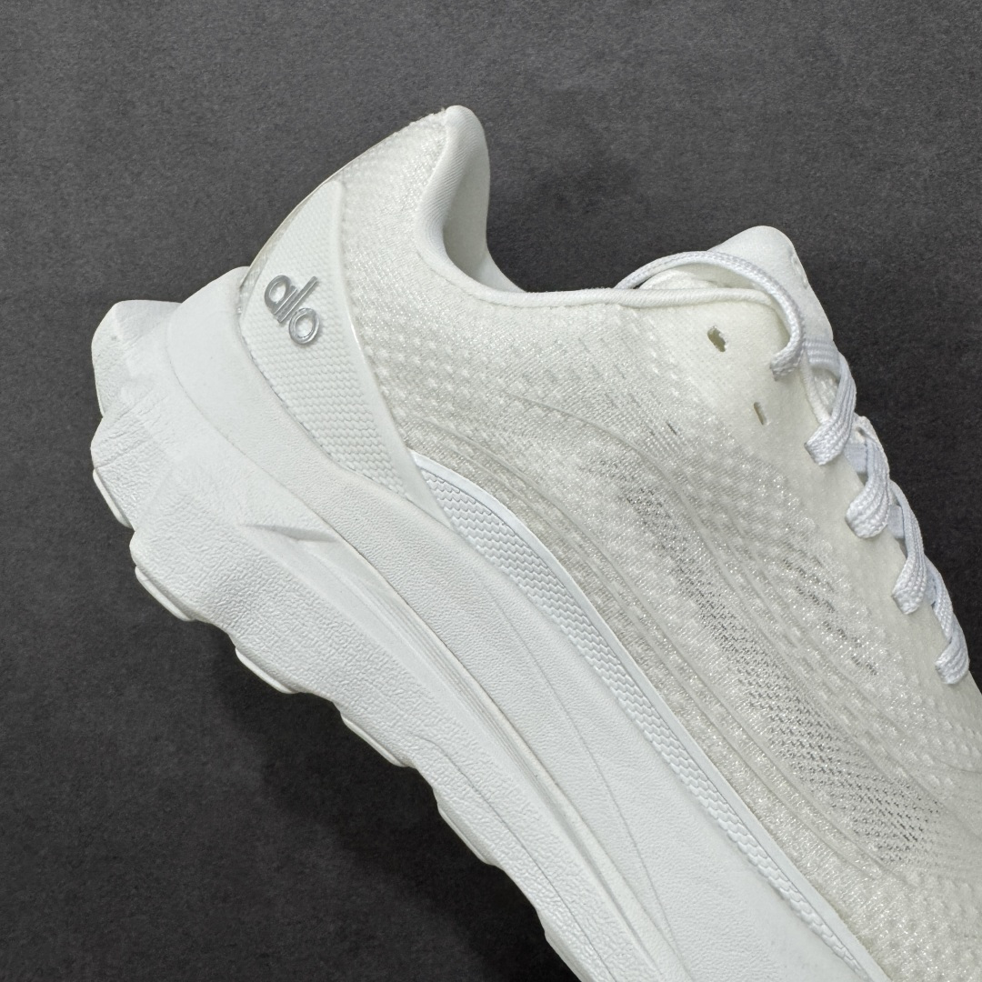 图片[6]-【纯原特价】Alo Yoga Alo Runner 舒适百搭 网布减震透气支撑耐磨低帮 休闲城市通勤训练跑步鞋 货号： A0590U 尺码： 36-45-选品中心