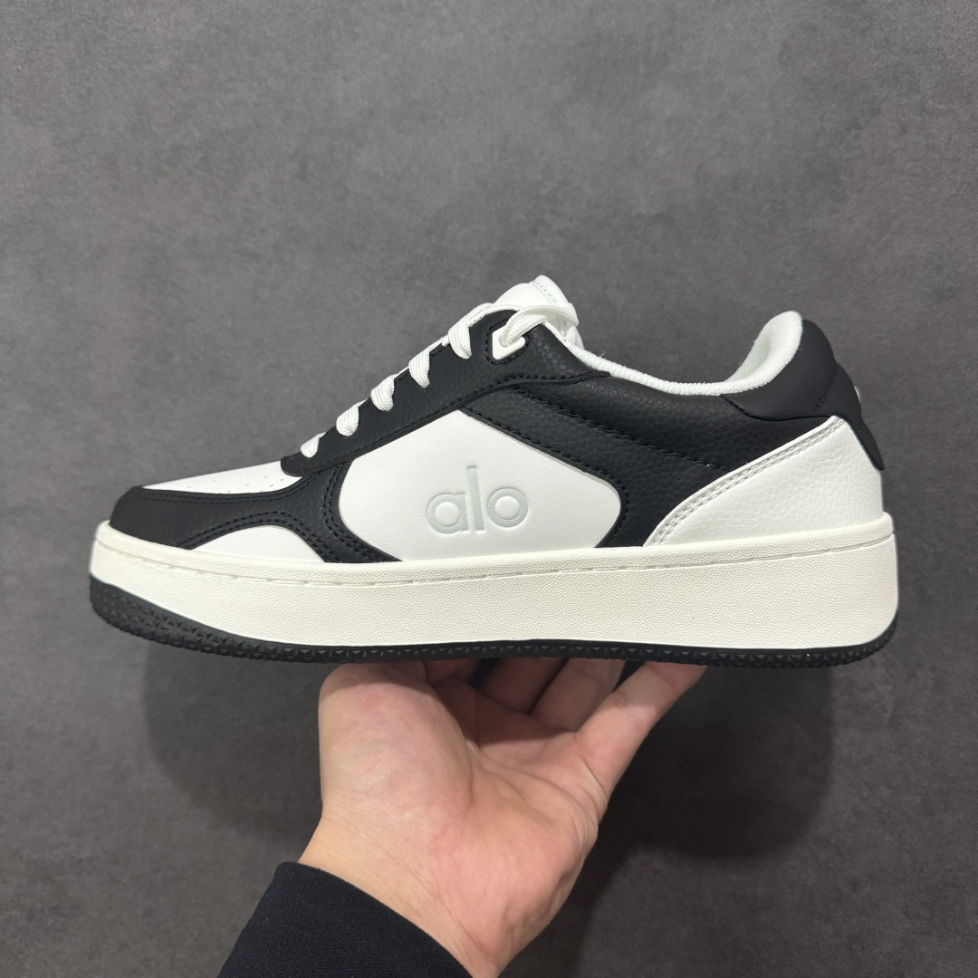图片[2]-【纯原特价】Alo Yoga Recovery Mode 人气单品 舒适简约防滑耐磨低帮休闲板鞋  #Alo Yoga于2007年创立于洛杉矶，意在传播有意识的运动，同时激发人们的健康意识与创造力。品牌的核心理念在于制作能够带来完美体验的瑜伽服饰与功能性单品，让有意识的运动融入并改变生活。 尺码：36-45-选品中心