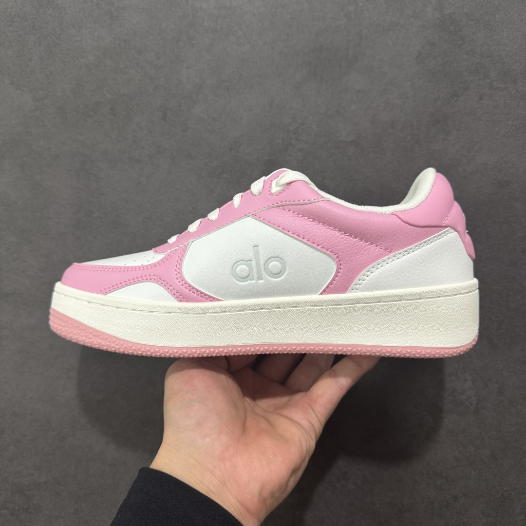 图片[2]-【纯原特价】Alo Yoga Recovery Mode 人气单品 舒适简约防滑耐磨低帮休闲板鞋  #Alo Yoga于2007年创立于洛杉矶，意在传播有意识的运动，同时激发人们的健康意识与创造力。品牌的核心理念在于制作能够带来完美体验的瑜伽服饰与功能性单品，让有意识的运动融入并改变生活。 尺码：36-45-选品中心