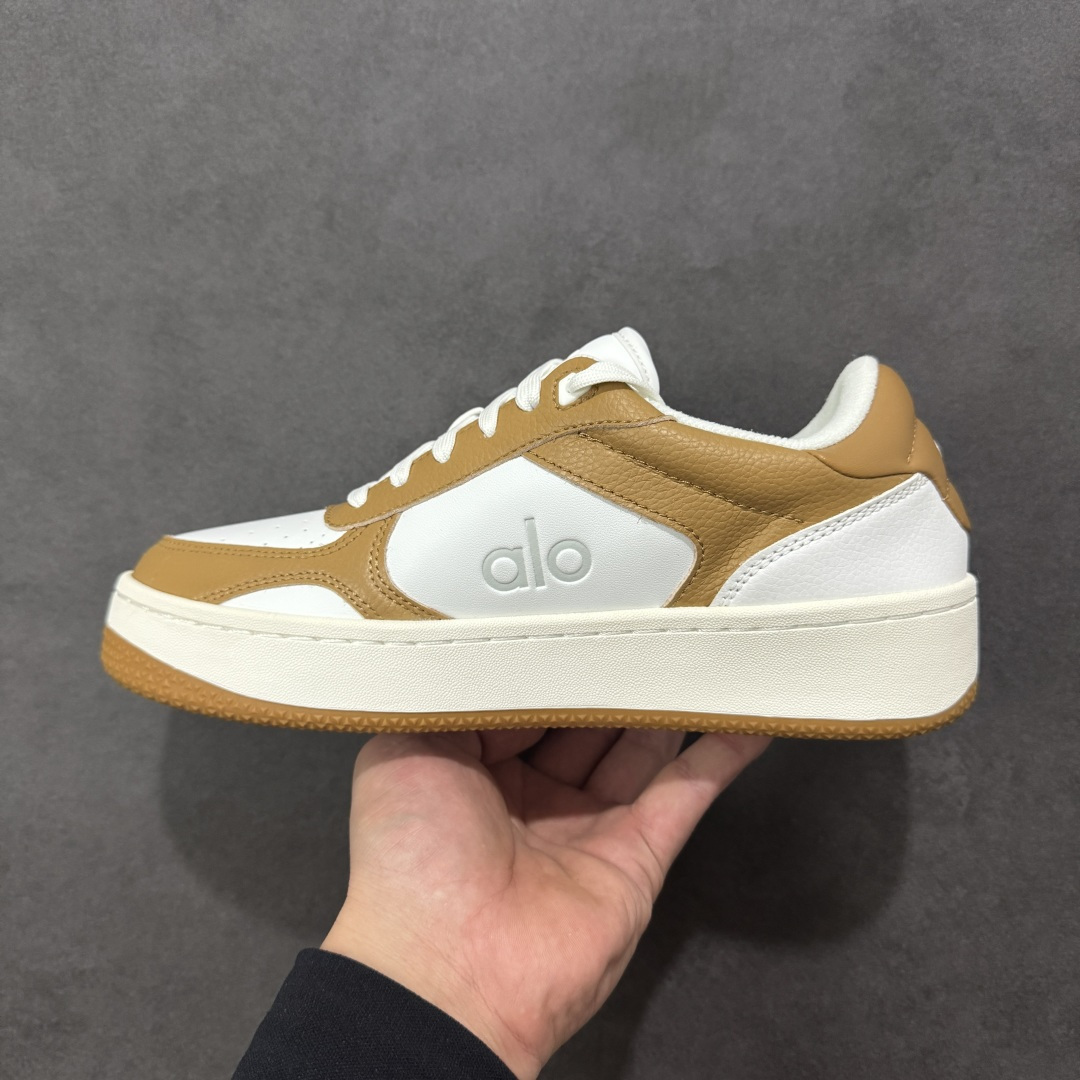 图片[2]-【纯原特价】Alo Yoga Recovery Mode 人气单品 舒适简约防滑耐磨低帮休闲板鞋  #Alo Yoga于2007年创立于洛杉矶，意在传播有意识的运动，同时激发人们的健康意识与创造力。品牌的核心理念在于制作能够带来完美体验的瑜伽服饰与功能性单品，让有意识的运动融入并改变生活。 尺码：36-45-选品中心