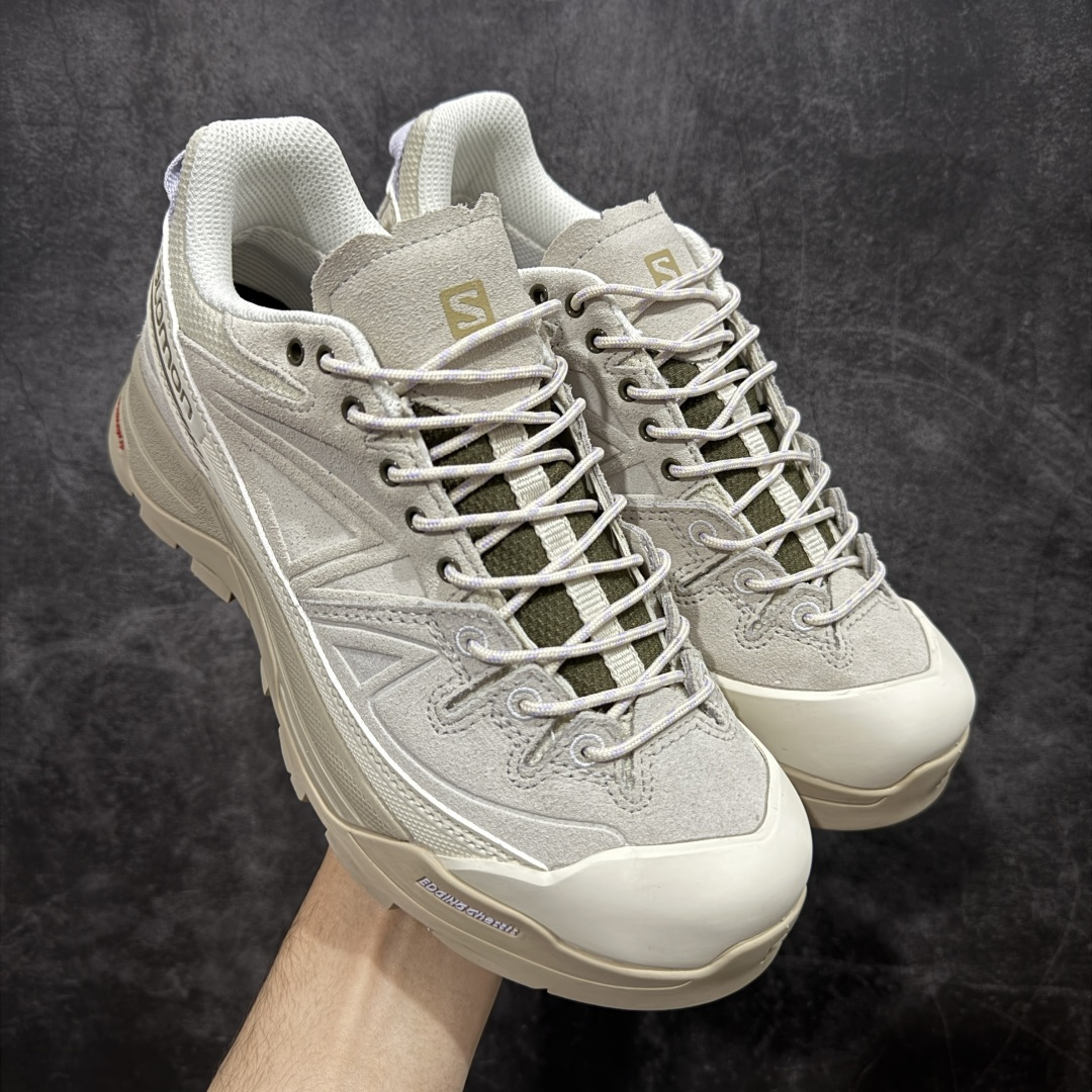 【W1版本】SALOMON萨洛蒙 X-ALP LTR舒适耐用 透气支撑轻便抓地 低帮 登山鞋 男女同款 米灰色 475962 原版购入开发 做货 原版进口牛皮+透气网面 进口透气网里 原版开模防滑橡胶大底 中底搭载全掌玻璃纤维能量板和超厚弹性泡沫中底，跑动时推进力十足，缓震回馈很强，日常通勤或训练都很稳 鞋身长毛牛猄皮面设计，内层材质透气网面 穿着舒适度好 尺码： 36 36.5 37.5 38 38.5 39 40 440.5 41 42 42.5 43 44 44.5 45-选品中心