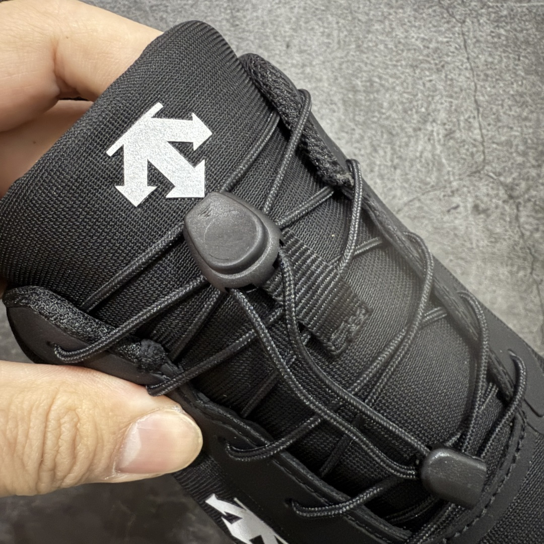 图片[6]-【公司级】迪桑特DESCENTE Enerzite Lavitate Trail 舒适百搭通勤 外底加深橡胶跑步鞋 男款 官方爆款在售 高品质正确细节 DESCENTE（迪桑特）创立于1935年，品牌名取自法语词汇，意为“滑降”。品牌箭头标识代表滑雪的三种技术“高速直线滑行”、“穿越”和“侧滑”，也寓意品牌在打造高端专业运动产品中不断追求完美的创新精神，致力于成为中国高端专业滑雪、综训、女子、铁人三项、高尔夫的第一品牌。 尺码：39-45-选品中心