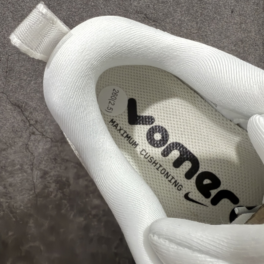 图片[8]-【XE纯原版】Nike Air Zoom Vomero Plus 全新科技运动跑鞋 IH2268-100    目前市场最强品质 原版购入开发 鞋面采用硅胶发泡立体印刷 临界ZOOM X泡棉超软弹大底 区别市场一体底 超高质检清洁度 一切材质配件均与原版一致 原楦原纸板开发 匹配原版98%以上 完美弧度版型 原厂鞋标 立体反光鞋盒标 鞋盒防撞海绵 高端玩家必推版本 高价零售必推版本 欢迎对比市面任意版本‼️ 这双鞋简直是时尚与科技的完美融合。 经典黑色鞋面，质感爆棚，搭配超亮眼的银色大勾子，瞬间成为街头焦点。不仅颜值在线，缓震性能更是一绝 不管是日常出街还是慢跑锻炼，都能给双脚极致舒适体验。  码数超全，36- 46 码任你选！别犹豫啦，穿上它，轻松走出潮流范，开启你的时尚运动新旅程！ 码段：36-46-选品中心