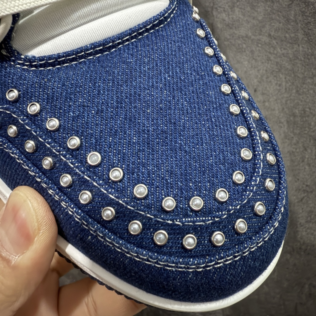 图片[5]-【专柜版/海淘代购版】 现货当天可取 LV Trainer系列高奢运动鞋 珍珠蓝牛仔 新款芯片顶级 潮人必备单品 同步ZP官网空胶工艺 鞋舌、挂饰均镶嵌NFC芯片感应装置 正确胶片断点式设计 中底正确还原原版油印字母比例 1：1原楦格板、楦头、刀磨全新升级！ 独家订制顶级压纹麂皮 原版开模TPU大底 质感原版一致 垫脚聚米微料加透气英伦网布 披靡市场任何版本！细节完美呈现！ 代购指定版本 全新升级最新双盒包装 扫码秒进官网！ 全套包装配件同比原版 尺码： 38-46-选品中心