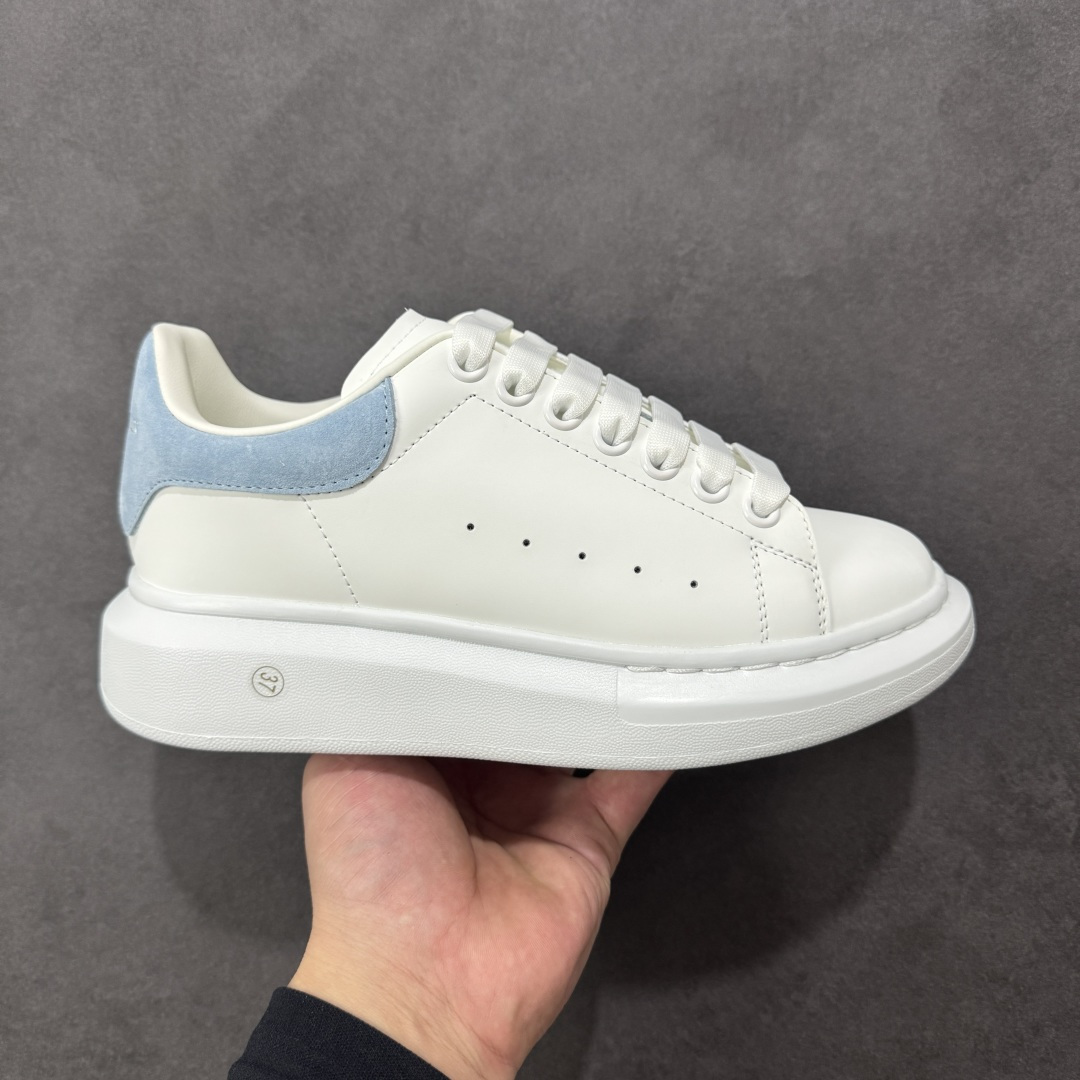 图片[9]-【BC版本】莞产出品 Alexander McQueen 亚历山大麦昆 Oversized Sneaker 原厂牛皮 外贸专供 原版购入开发 完美楦型 正确卡色 质感媲美原版 超高性价比 拒绝杀猪 注意此版本带半码 尺码：36 36.5 37 38 38.5 39 40 40.5 41 42 42.5 43 44 45-选品中心
