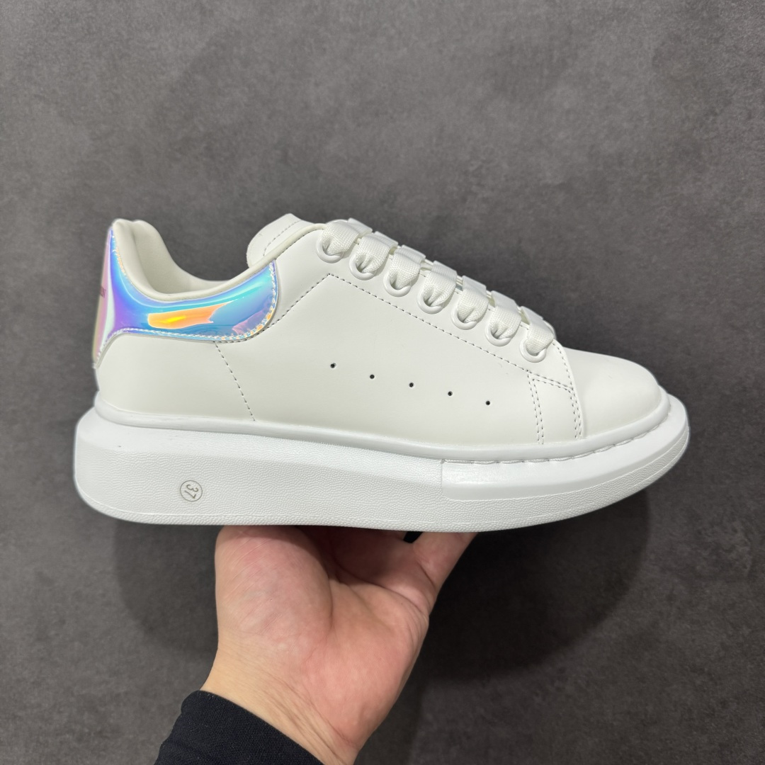 图片[2]-【BC版本】莞产出品 Alexander McQueen 亚历山大麦昆 Oversized Sneaker 原厂牛皮 外贸专供 原版购入开发 完美楦型 正确卡色 质感媲美原版 超高性价比 拒绝杀猪 注意此版本带半码 尺码：36 36.5 37 38 38.5 39 40 40.5 41 42 42.5 43 44 45-选品中心