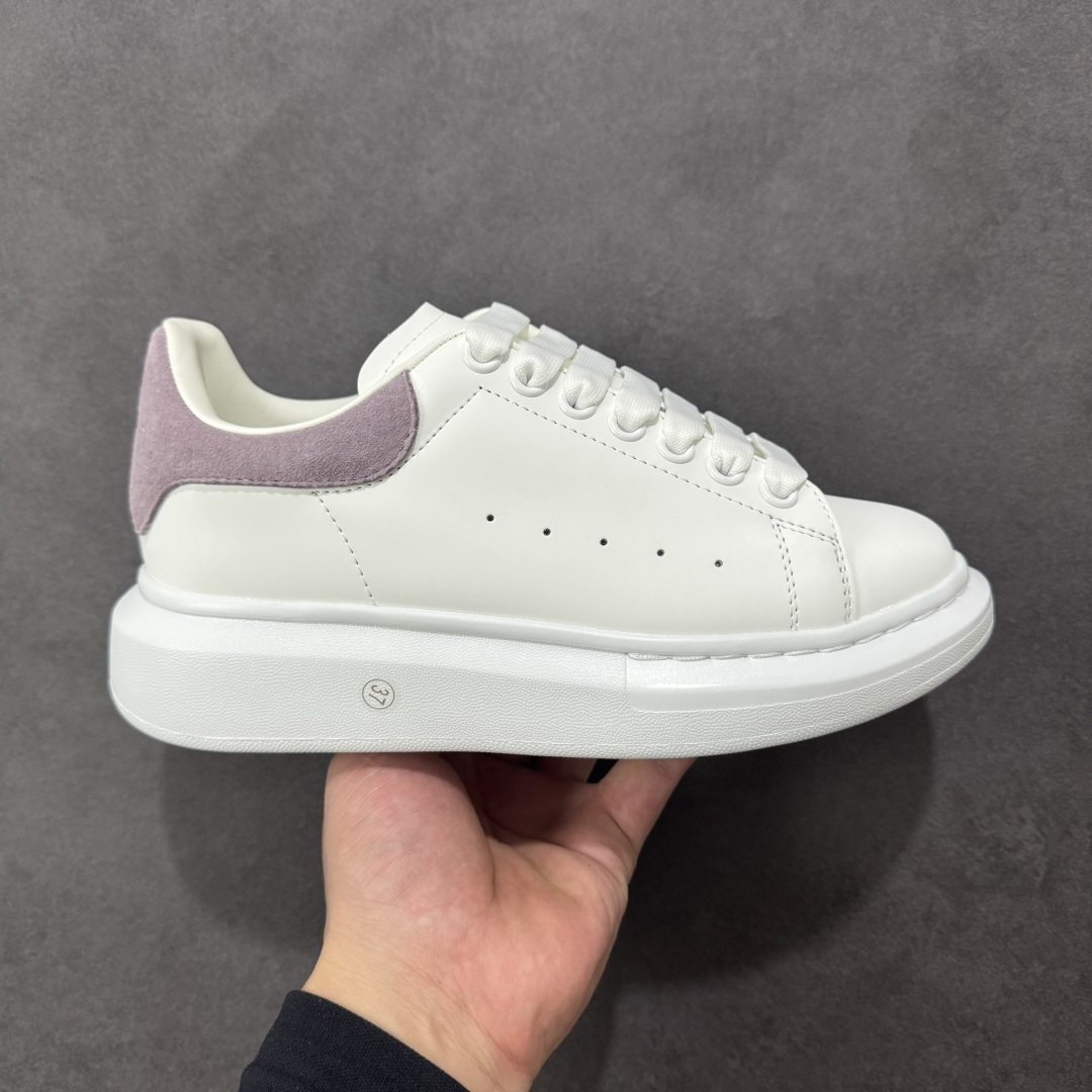 图片[5]-【BC版本】莞产出品 Alexander McQueen 亚历山大麦昆 Oversized Sneaker 原厂牛皮 外贸专供 原版购入开发 完美楦型 正确卡色 质感媲美原版 超高性价比 拒绝杀猪 注意此版本带半码 尺码：36 36.5 37 38 38.5 39 40 40.5 41 42 42.5 43 44 45-选品中心