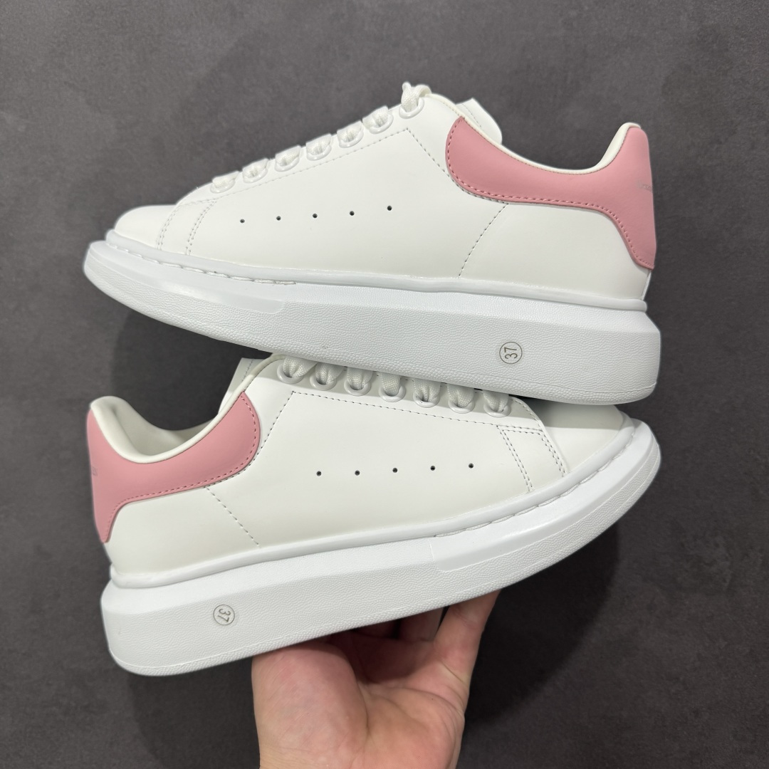 图片[10]-【BC版本】莞产出品 Alexander McQueen 亚历山大麦昆 Oversized Sneaker 原厂牛皮 外贸专供 原版购入开发 完美楦型 正确卡色 质感媲美原版 超高性价比 拒绝杀猪 注意此版本带半码 尺码：36 36.5 37 38 38.5 39 40 40.5 41 42 42.5 43 44 45-选品中心