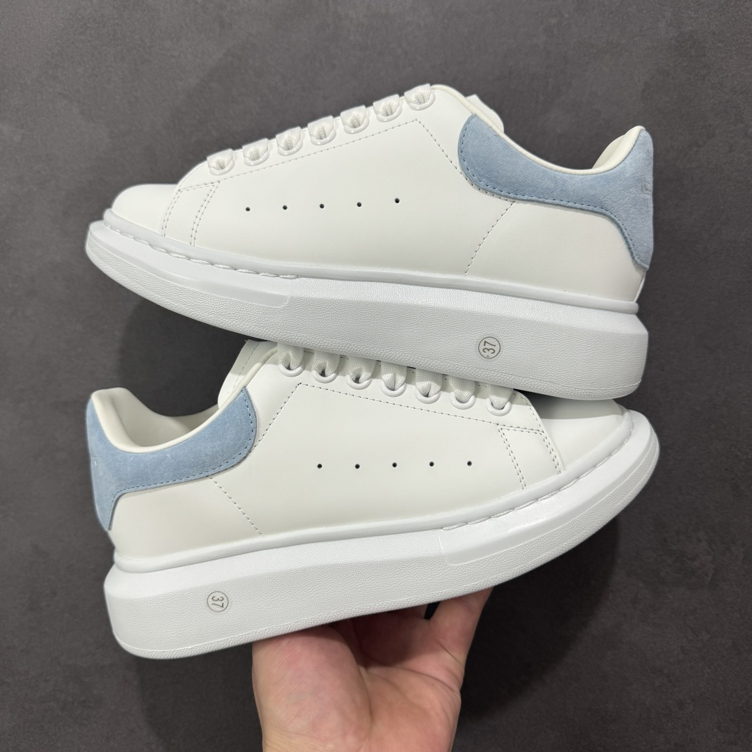 图片[9]-【BC版本】莞产出品 Alexander McQueen 亚历山大麦昆 Oversized Sneaker 原厂牛皮 外贸专供 原版购入开发 完美楦型 正确卡色 质感媲美原版 超高性价比 拒绝杀猪 注意此版本带半码 尺码：36 36.5 37 38 38.5 39 40 40.5 41 42 42.5 43 44 45-选品中心