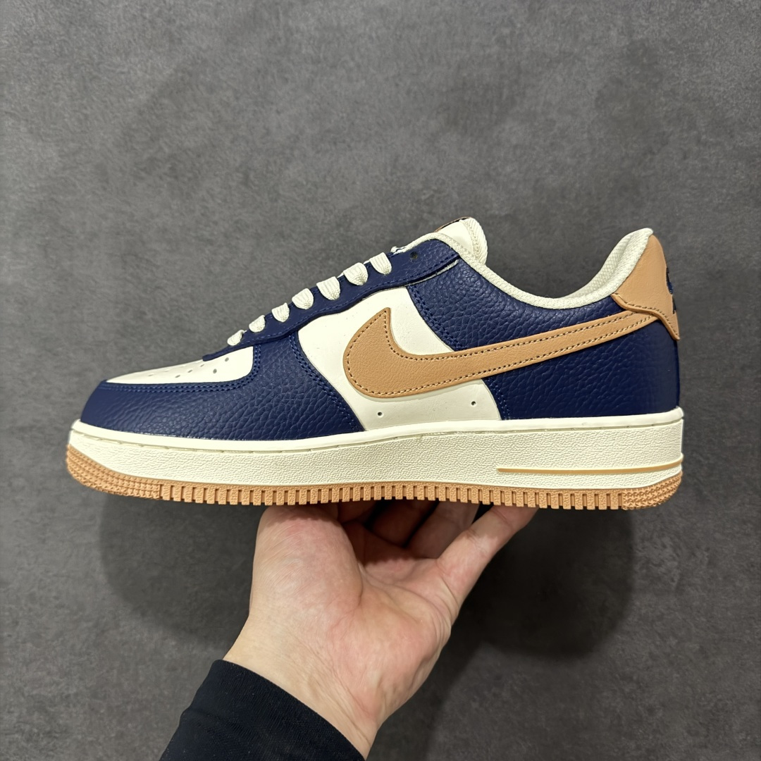 图片[2]-【定制版】NIke Air Force 1 \’07 Low “LV联名–暮蓝杏棕” 空军一号低帮 运动鞋 休闲鞋 折边针车 工艺难度大 原楦头原纸板 高端定制鞋盒 原厂鞋底 超高清洁度 细节完美 货号：NH0601-585 尺码：36 36.5 37.5 38 38.5 39 40 40.5 41 42 42.5 43 44 44.5 45 编码：HXSB310320-选品中心