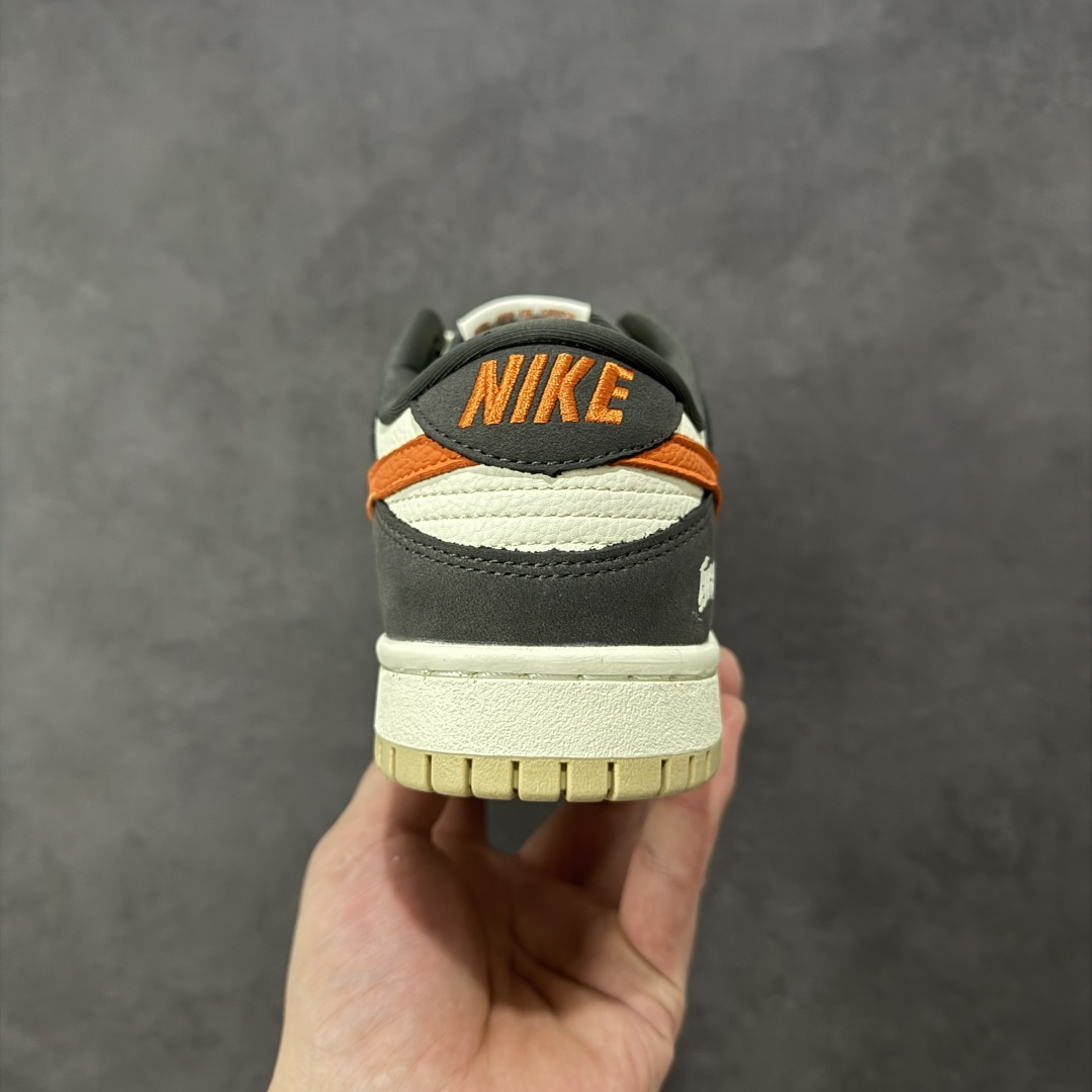 图片[4]-【定制版】Nike SB Dunk Low“GUCCI联名——白灰桔” 高端定制 低帮休闲板鞋 定制鞋盒 Ortholite鞋垫透气防臭 大厂纯原品质出货 超高清洁度 皮料切割干净无任何毛边 细节完美 货号：YF9511-923 尺码： 36 36.5 37.5 38 38.5 39 40 40.5 41 42 42.5 43 44 44.5 45-选品中心