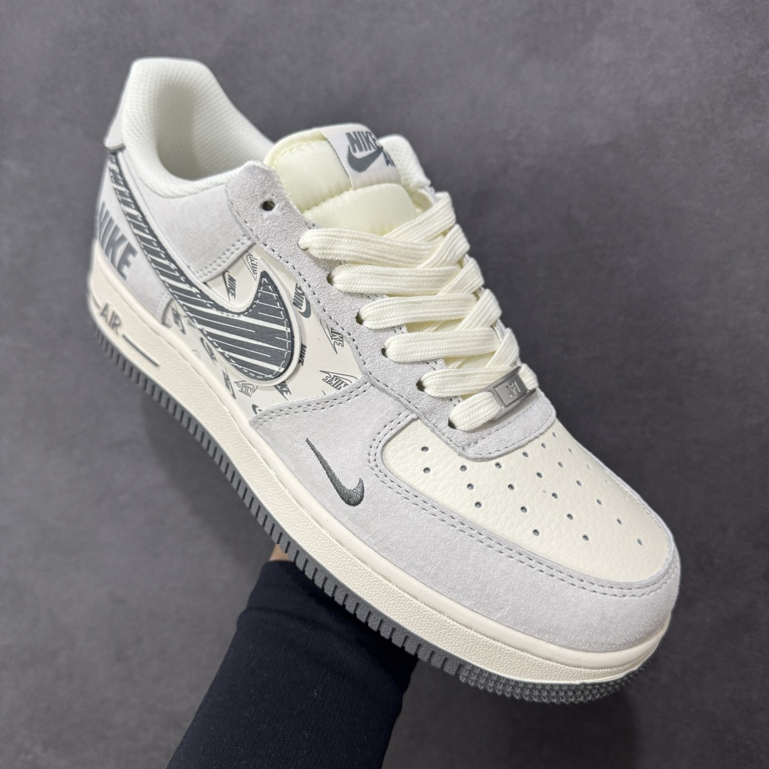 图片[3]-【定制版】NIke Air Force 1 \’07 Low “NIKE-米灰猪八革”空军一号 低帮 运动鞋 休闲鞋 折边针车 工艺难度大 原楦头原纸板 原装鞋盒 定制五金配件 内置全掌气垫 原厂鞋底 货号：JP8028-071 尺码：36 36.5 37.5 38 38.5 39 40 40.5 41 42 42.5 43 44 44.5 45-选品中心