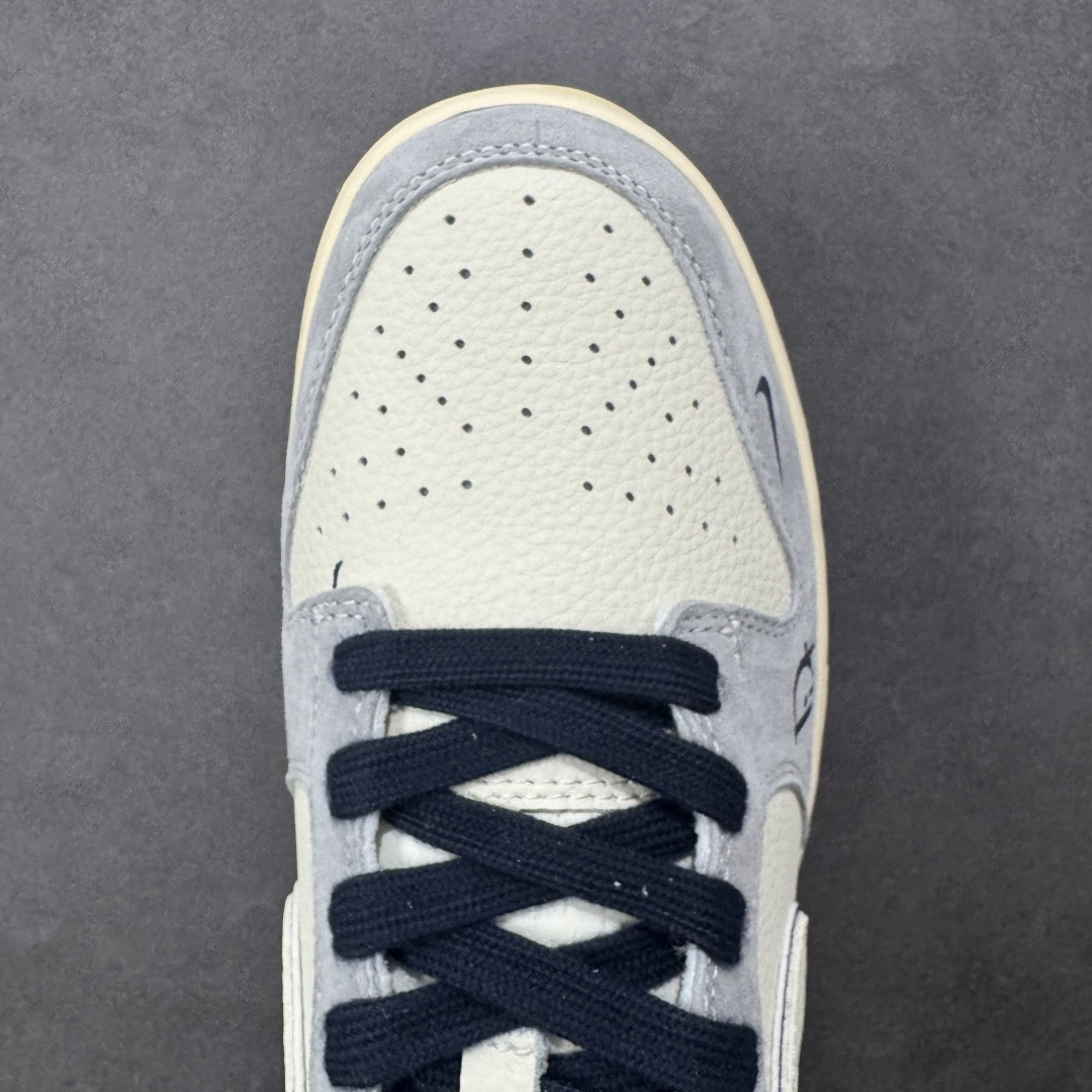 图片[8]-【定制版】Nike SB Dunk Low“ 迪奥联名—雾霾蓝” 周年高端定制 低帮休闲板鞋 定制鞋盒 大厂纯原品质出货 超高清洁度 皮料切割干净无任何毛边 细节完美 货号：DN3168-014 尺码： 36 36.5 37.5 38 38.5 39 40 40.5 41 42 42.5 43 44 44.5 45-选品中心