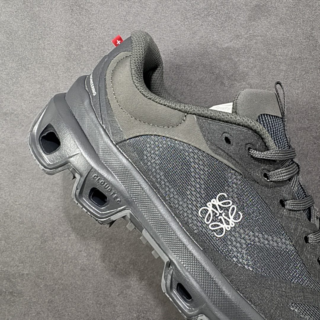 图片[6]-【PE版本】On昂跑 x LOEW罗意威2.0 Cloudtilt 舒适轻盈低帮跑步鞋 整身鞋面是一体的，包裹感很强，配合弹力鞋带，穿脱方便快捷。鞋底镂空设计，与爱步相同，脚感舒适。但不是立马就能感受的软，要走一段时间才有回馈。鞋型很秀气，日常穿着还是很合适的一款！ 货号：M929282X36 尺码：36-47-选品中心