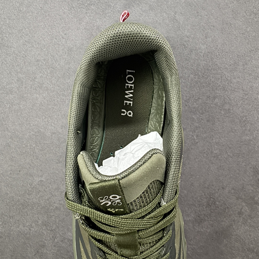 图片[7]-【PE版本】On昂跑 x LOEW罗意威2.0 Cloudtilt 舒适轻盈低帮跑步鞋 整身鞋面是一体的，包裹感很强，配合弹力鞋带，穿脱方便快捷。鞋底镂空设计，与爱步相同，脚感舒适。但不是立马就能感受的软，要走一段时间才有回馈。鞋型很秀气，日常穿着还是很合适的一款！ 货号：L929282X35 尺码：40-47-选品中心